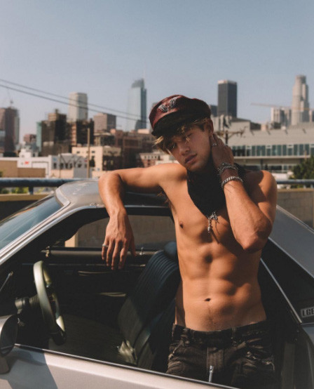 İşte sosyal medyanın en çok kazanan fenomenleri Kazançları dudak uçuklatıyor