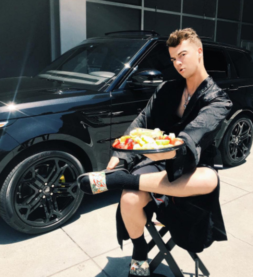 İşte sosyal medyanın en çok kazanan fenomenleri Kazançları dudak uçuklatıyor