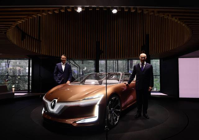 Kapılar açıldı: Her biri nefes kesici otomobiller...