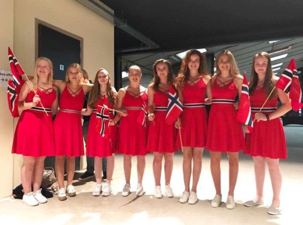 Dünyanın en genç zenginlerinin sıradışı hayatları Henüz 16 yaşındayken... Dünyanın en genç zenginlerinin sıradışı hayatları Henüz 16 yaşındayken...