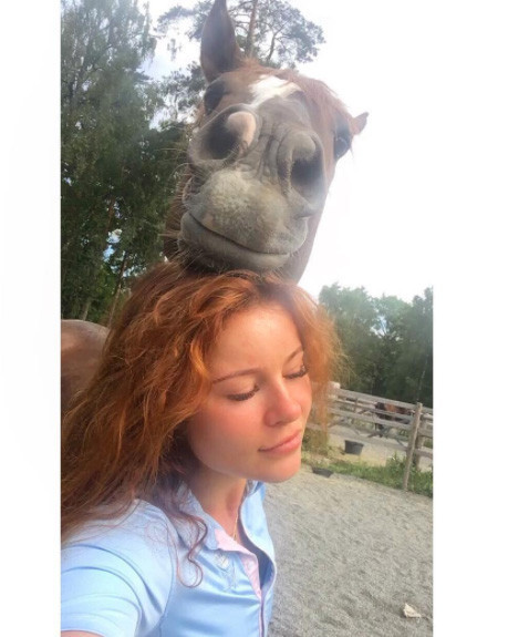 Dünyanın en genç zenginlerinin sıradışı hayatları Henüz 16 yaşındayken... Dünyanın en genç zenginlerinin sıradışı hayatları Henüz 16 yaşındayken...