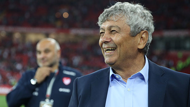 Milli Takımda Sabri sürprizi Lucescu... Milli Takımda Sabri sürprizi Lucescu...