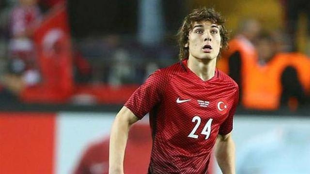 Milli Takımda Sabri sürprizi Lucescu... Milli Takımda Sabri sürprizi Lucescu...