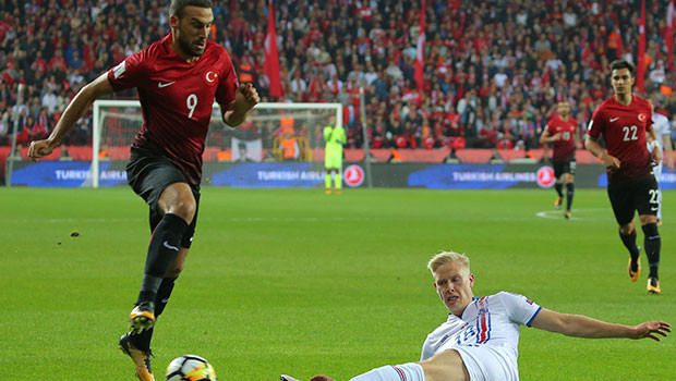 Lucescuya sitem: Kadroya neden aldı anlamıyorum