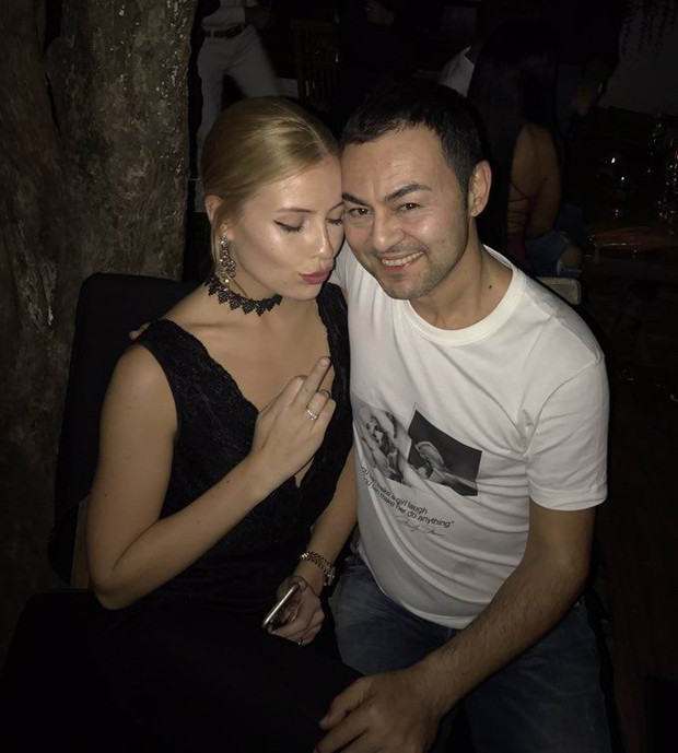 Boşanmaktan son anda vazgeçti Boşanmaktan son anda vazgeçti