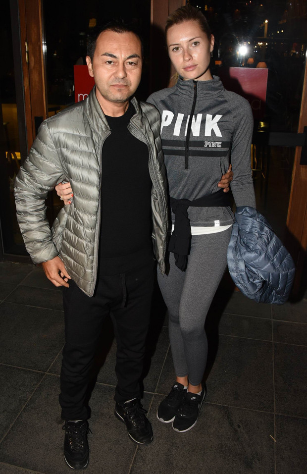 Boşanmaktan son anda vazgeçti Boşanmaktan son anda vazgeçti