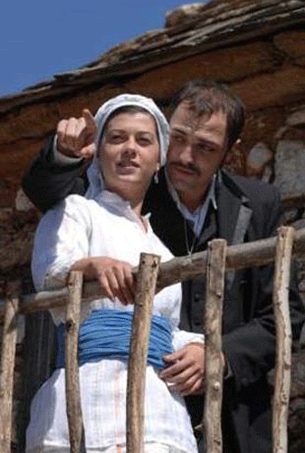 Bir dönemin en sevilen ikilisi yıllar sonra buluştu