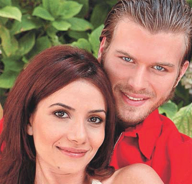 Bir dönemin en sevilen ikilisi yıllar sonra buluştu