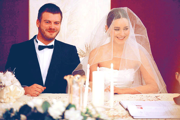 Bir dönemin en sevilen ikilisi yıllar sonra buluştu