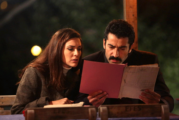 Bir dönemin en sevilen ikilisi yıllar sonra buluştu