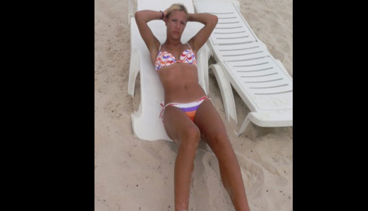 Onlar parkeleri yakıyor