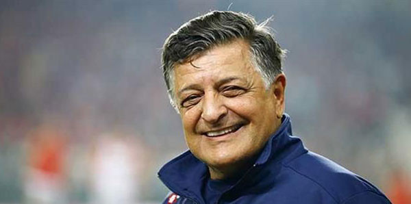 Kaderleri aynı oldu Terim ve Mourinho...