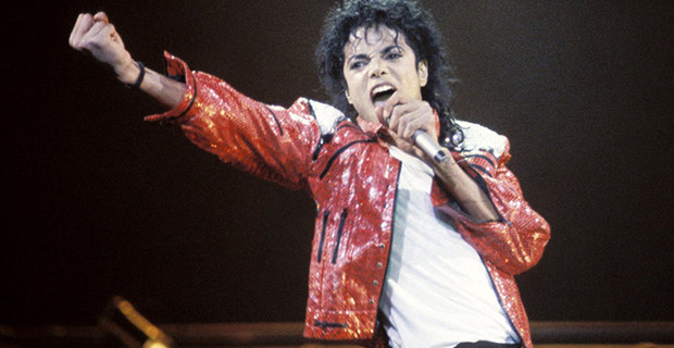 Hayatta olmasalar da para kazandırmaya devam ediyorlar