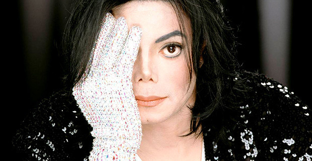 Hayatta olmasalar da para kazandırmaya devam ediyorlar