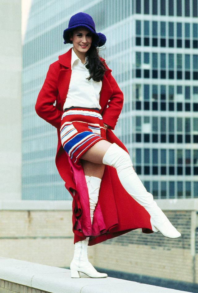 Diz üstü çizmeler