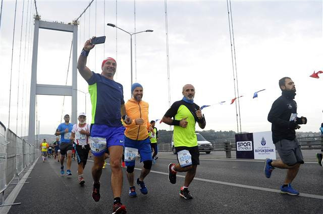 İstanbulda maraton coşkusu İstanbulda maraton coşkusu