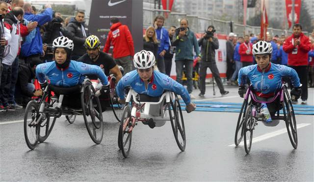 İstanbulda maraton coşkusu İstanbulda maraton coşkusu