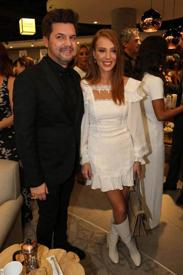 İhanete mi uğradı Elçin Sangu ilk kez konuştu İhanete mi uğradı Elçin Sangu ilk kez konuştu