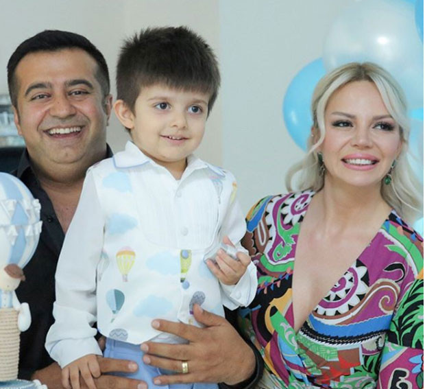 Eşi uçurdu 500 bin TLlik hediye