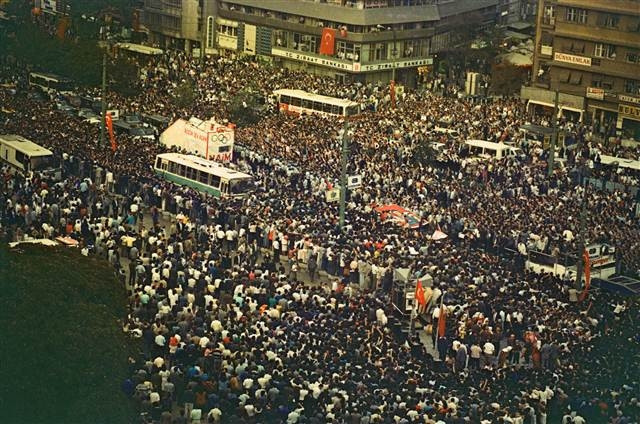 Ajanlar savaşıydı... Naim Süleymanoğlunun unutulmaz fotoğrafları