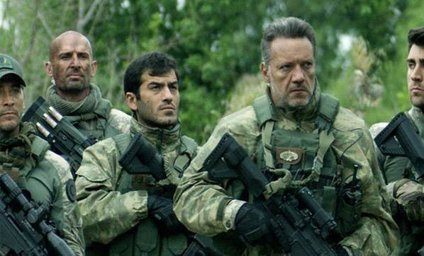 Milyonlarca kişi ona gitti Resmen para yağdı