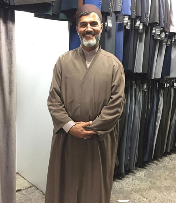 Sakallar gitti, kıyafet değişti İşte 2017 model Yaşar Alptekin...