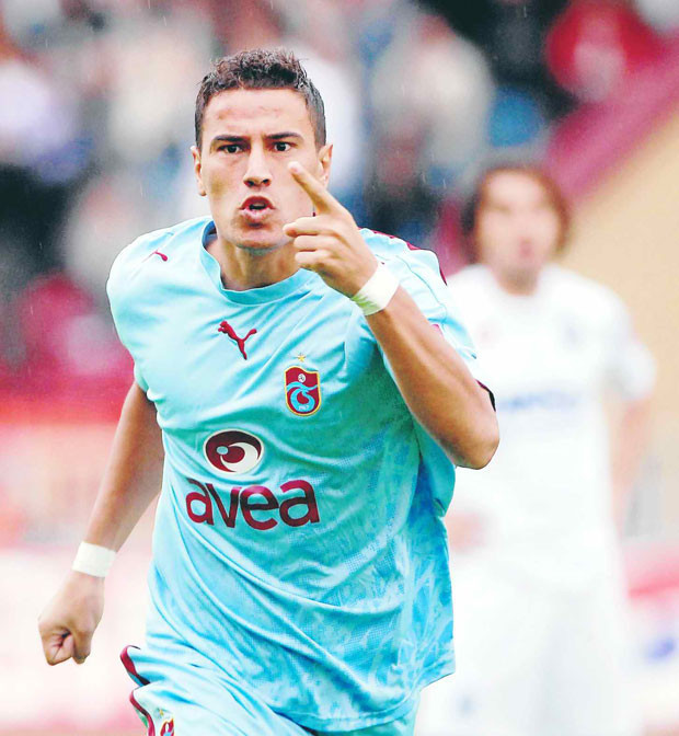 Fedon Kalyoncu ve oğlu Theo Kalyoncunun fotoğrafı olay oldu