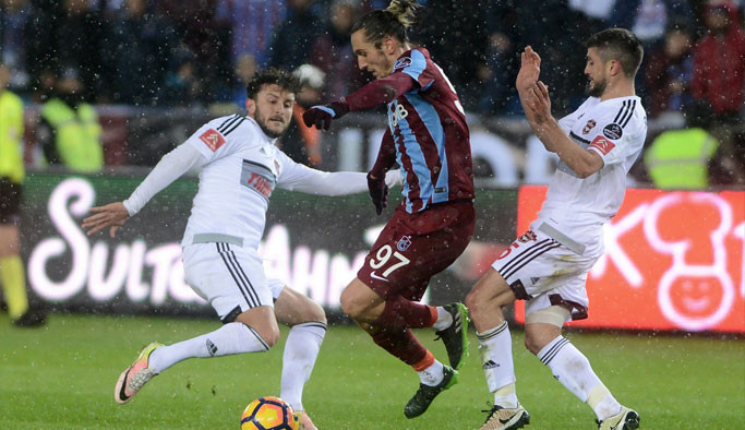 Dünya devi Trabzonda Yusuf Yazıcı... Dünya devi Trabzonda Yusuf Yazıcı...