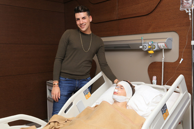 Ameliyat sonrası ilk kez görüntülendi