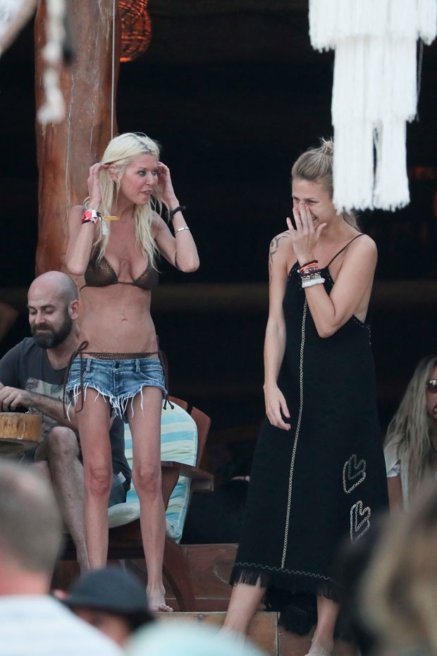 O bakışlarınıza hasta oluyorum