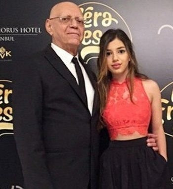 Çok konuşulan aşkta sürpriz gelişme...