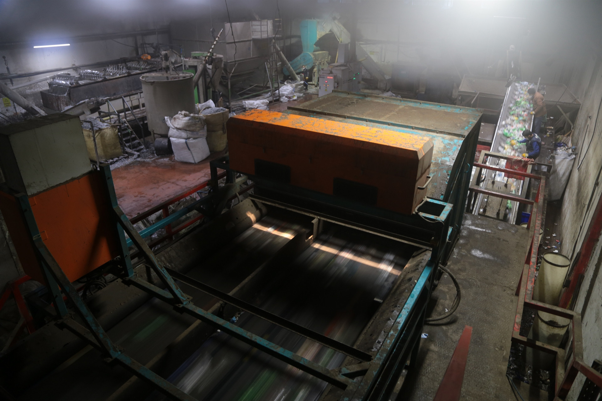 Pet şişelerden yaptıkları inanılmaz Amerika ve Avrupaya ihraç ediyorlar...