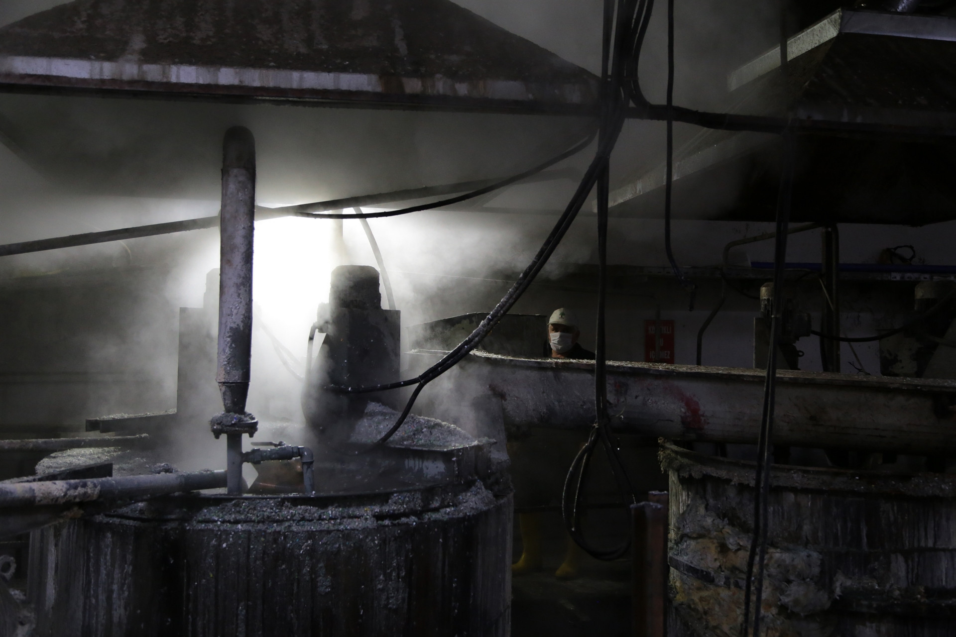 Pet şişelerden yaptıkları inanılmaz Amerika ve Avrupaya ihraç ediyorlar...