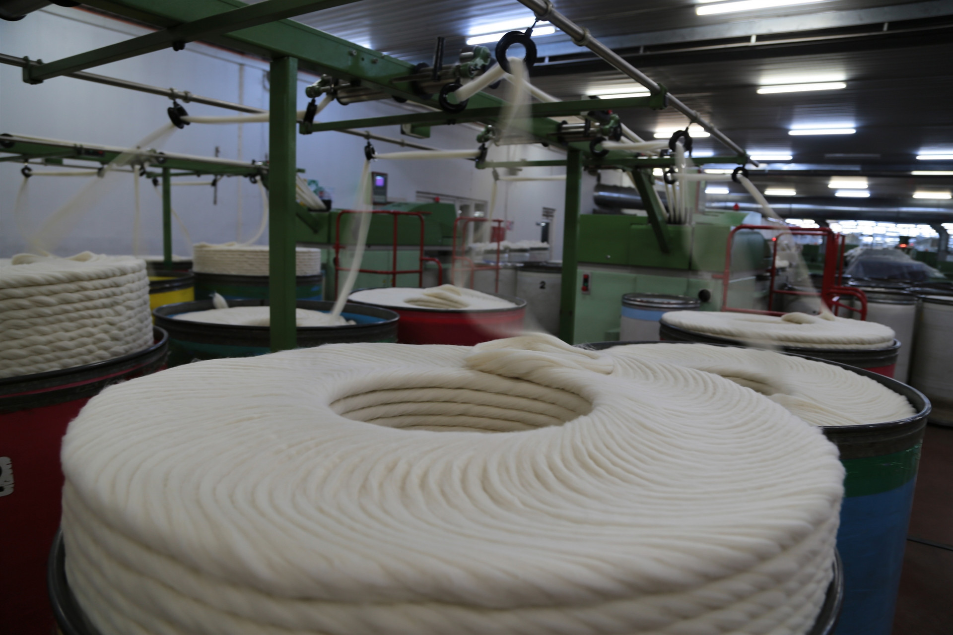 Pet şişelerden yaptıkları inanılmaz Amerika ve Avrupaya ihraç ediyorlar...