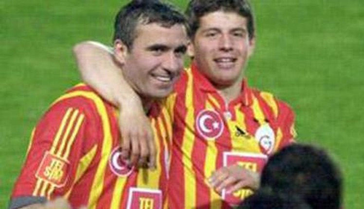 Emre Belözoğlundan sürpriz karar