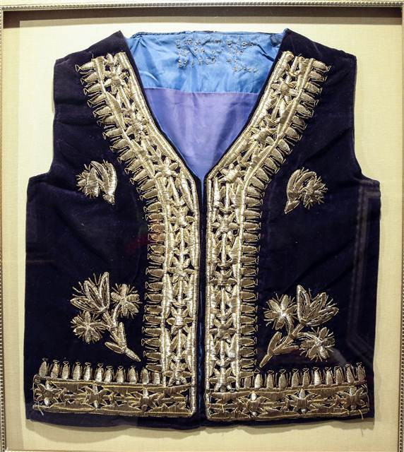 Atatürkün Latife Hanıma hediye ettiği atın eyeri satışta