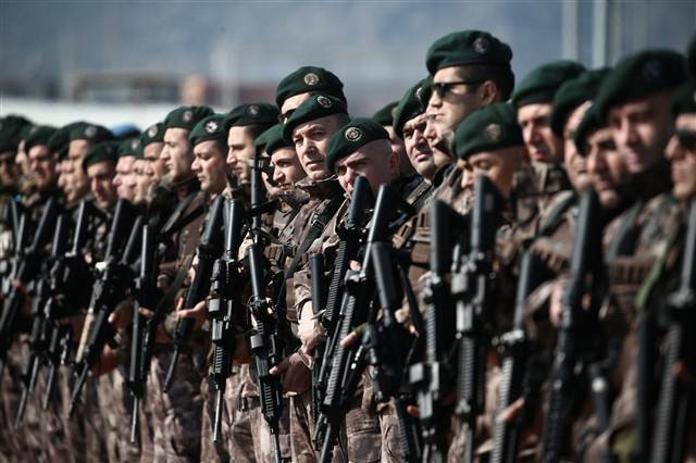 JÖHler, PÖHler toplandı... Ant içtiler