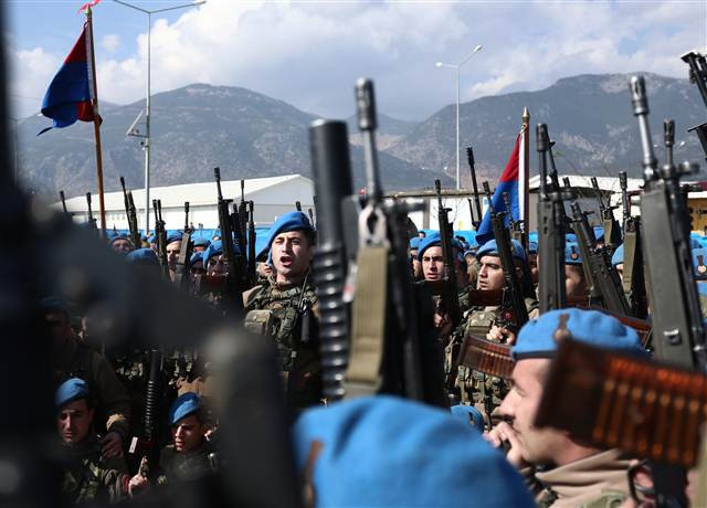 JÖHler, PÖHler toplandı... Ant içtiler