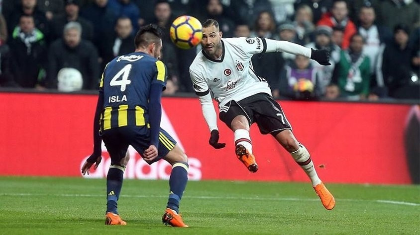 Quaresma öyle bir şey yaptı ki Flaş gelişme... Quaresma öyle bir şey yaptı ki Flaş gelişme...