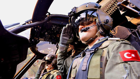 Afrinin yüzde 25i temizlendi... İşte Afrinde sıcak görüntüler