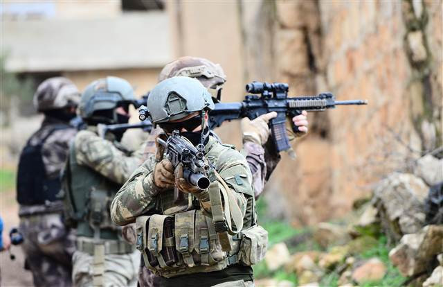 JÖH ve PÖH operasyonlara başladı