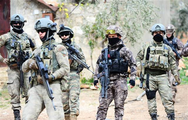 JÖH ve PÖH operasyonlara başladı