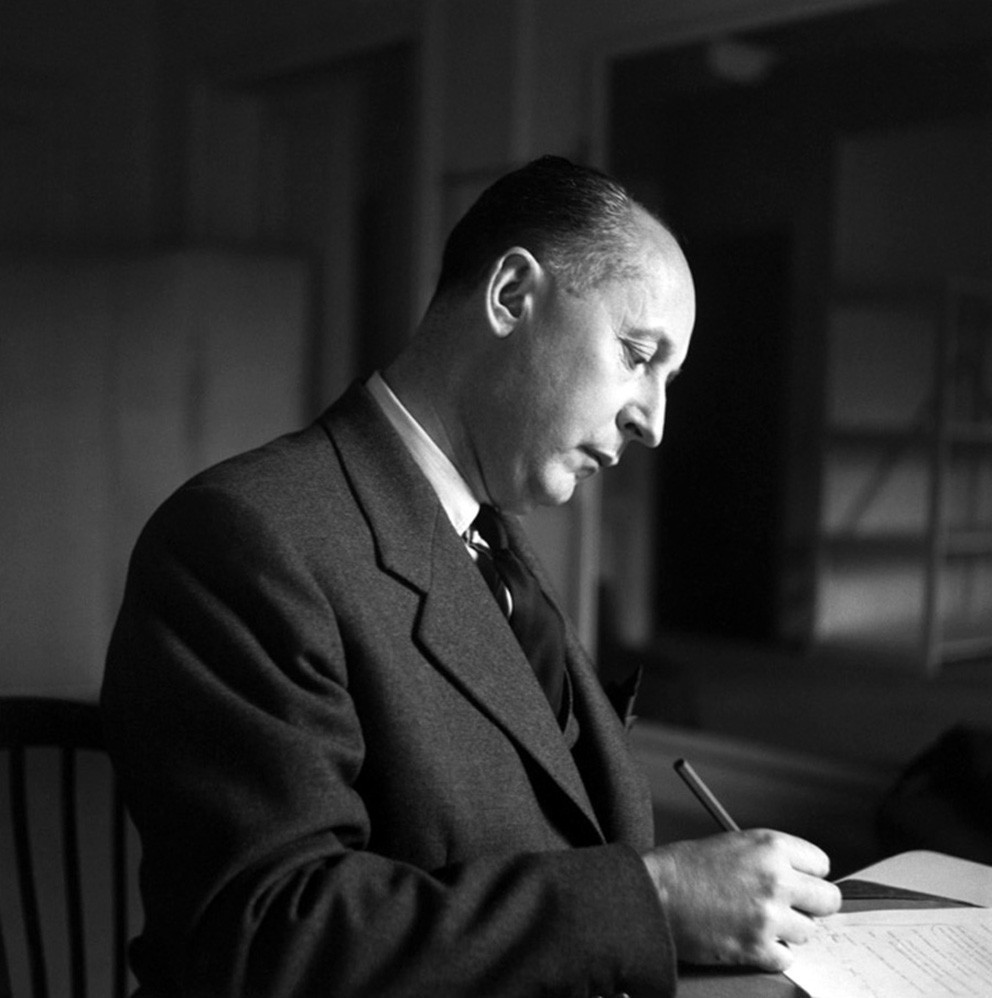 Christian Dior’u, balık kılçığı mı öldürdü