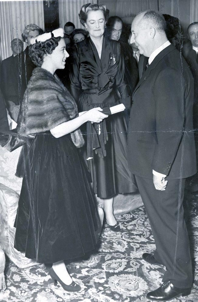Christian Dior’u, balık kılçığı mı öldürdü