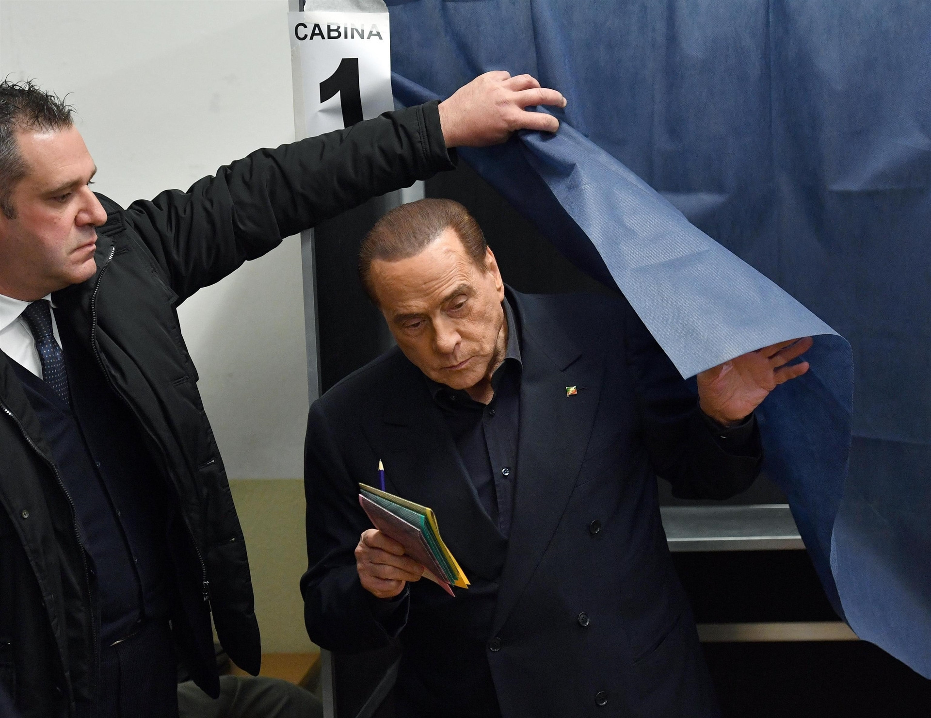 Berlusconiye Femen şoku