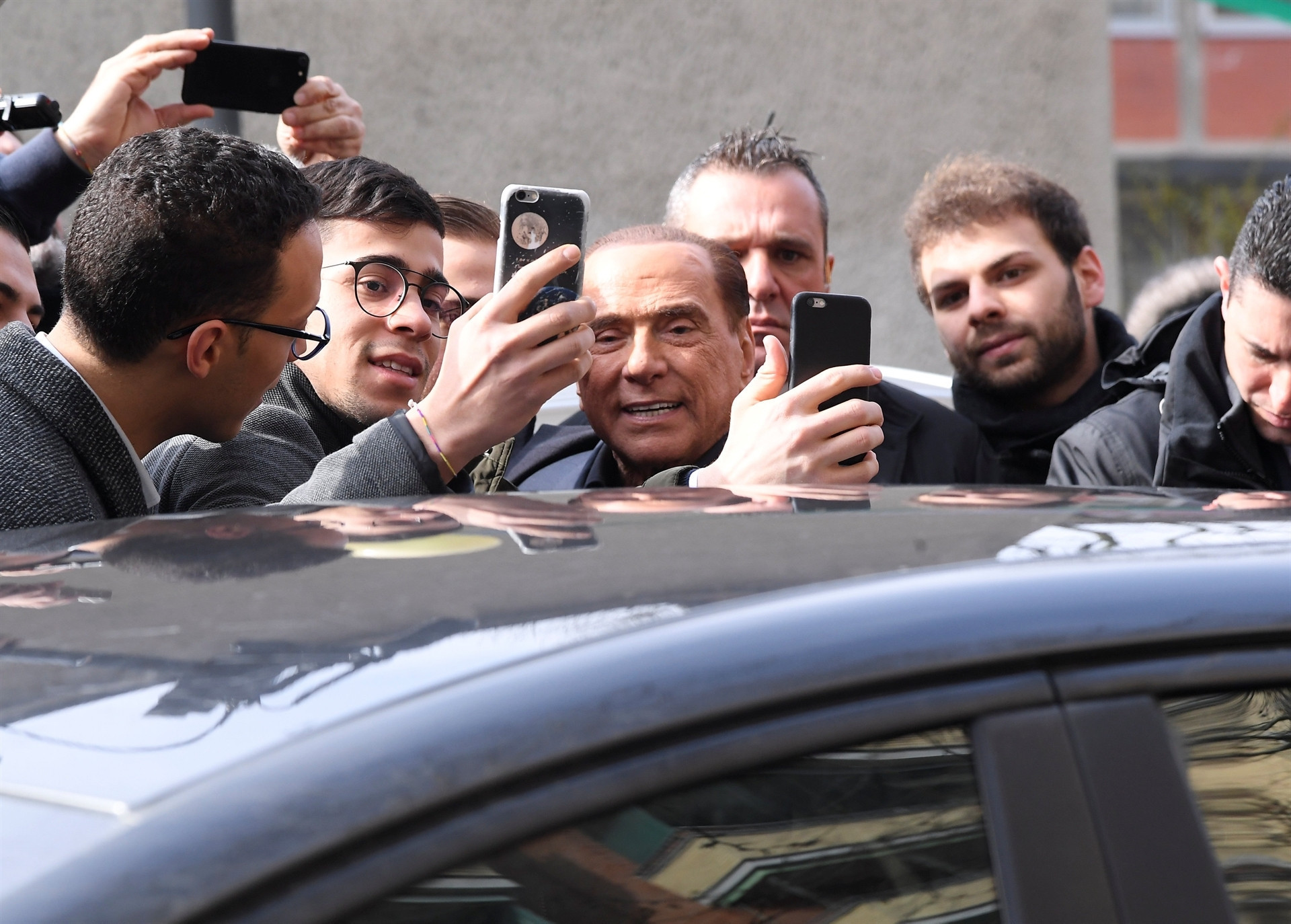 Berlusconiye Femen şoku