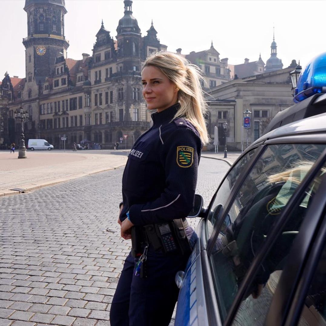 ‘Beni de tutukla Adrienne’ diyenler var