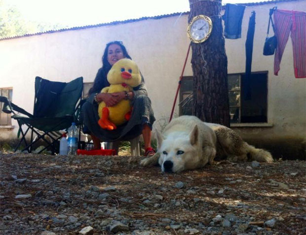 Sabah Ankarada defilede, akşam Paristeydi: Şimdi saçını bile boyamıyor