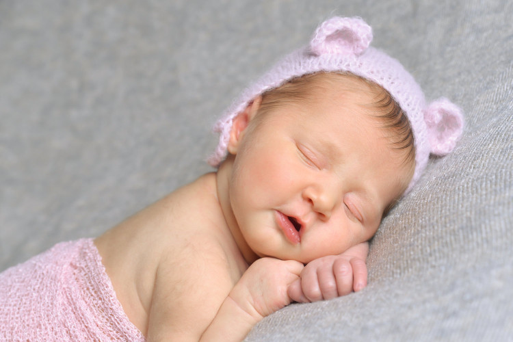 EN GÜZEL KIZ İSİMLERİ 2025: En modern ve birbirinden farklı, değişik ve keşfedilmemiş kız bebek isimleri