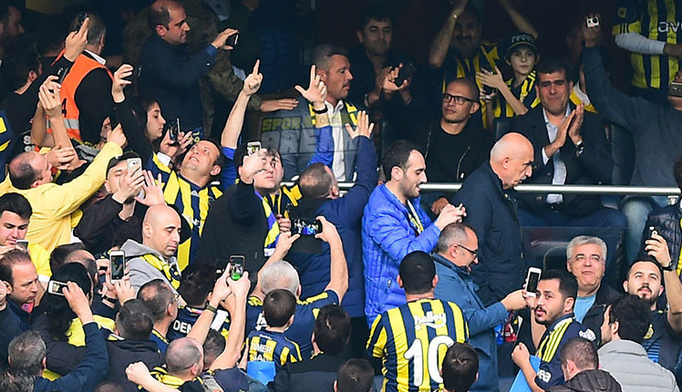 Ülker Stadında Alex krizi Son anda girebildi...
